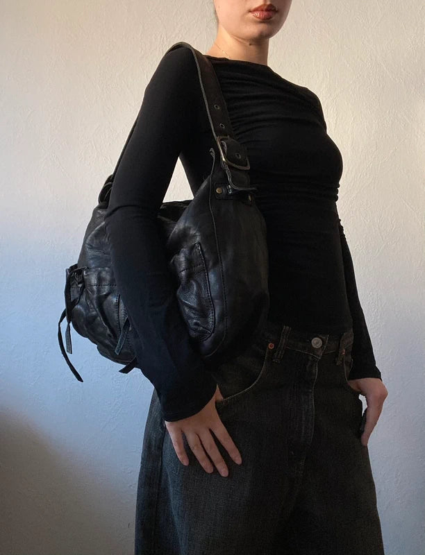 Vintage genuine leather iconic handbag