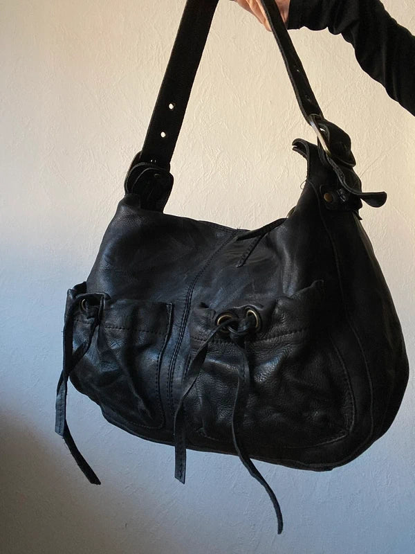 Vintage genuine leather iconic handbag