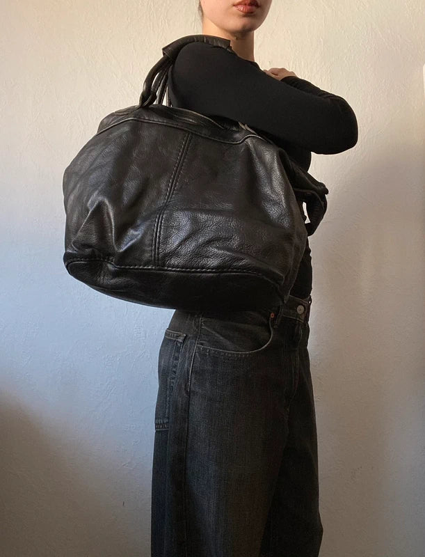 Vintage Genuine Leather Crossbody Shoulder Bag – Archive Avantgarde Japan Stockholm Style  Description: