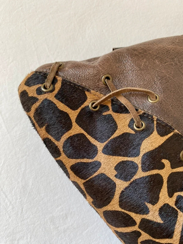 Vintage Designer handbag genuine leather Giraffe Print