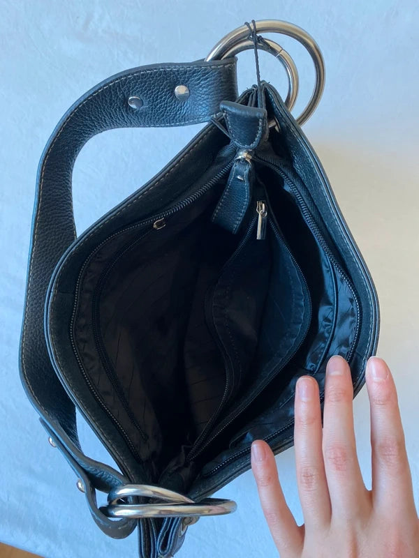 Beautiful vintage genuine leather high quality handbag