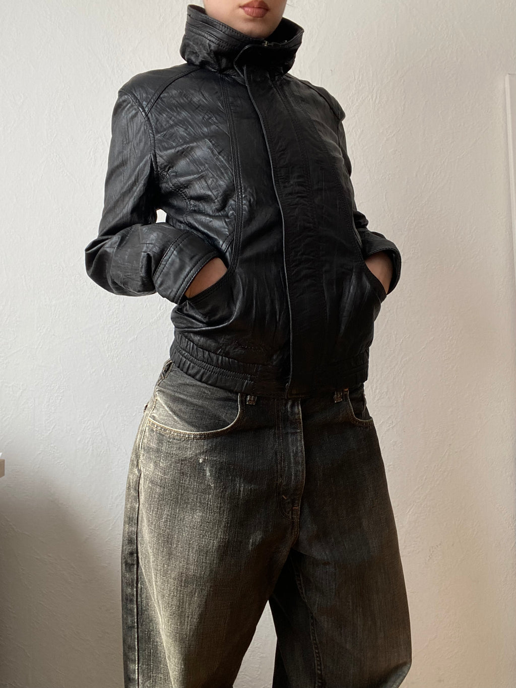 Vintage genuine leather Kaporal short bomber jacket high neck in between seasons