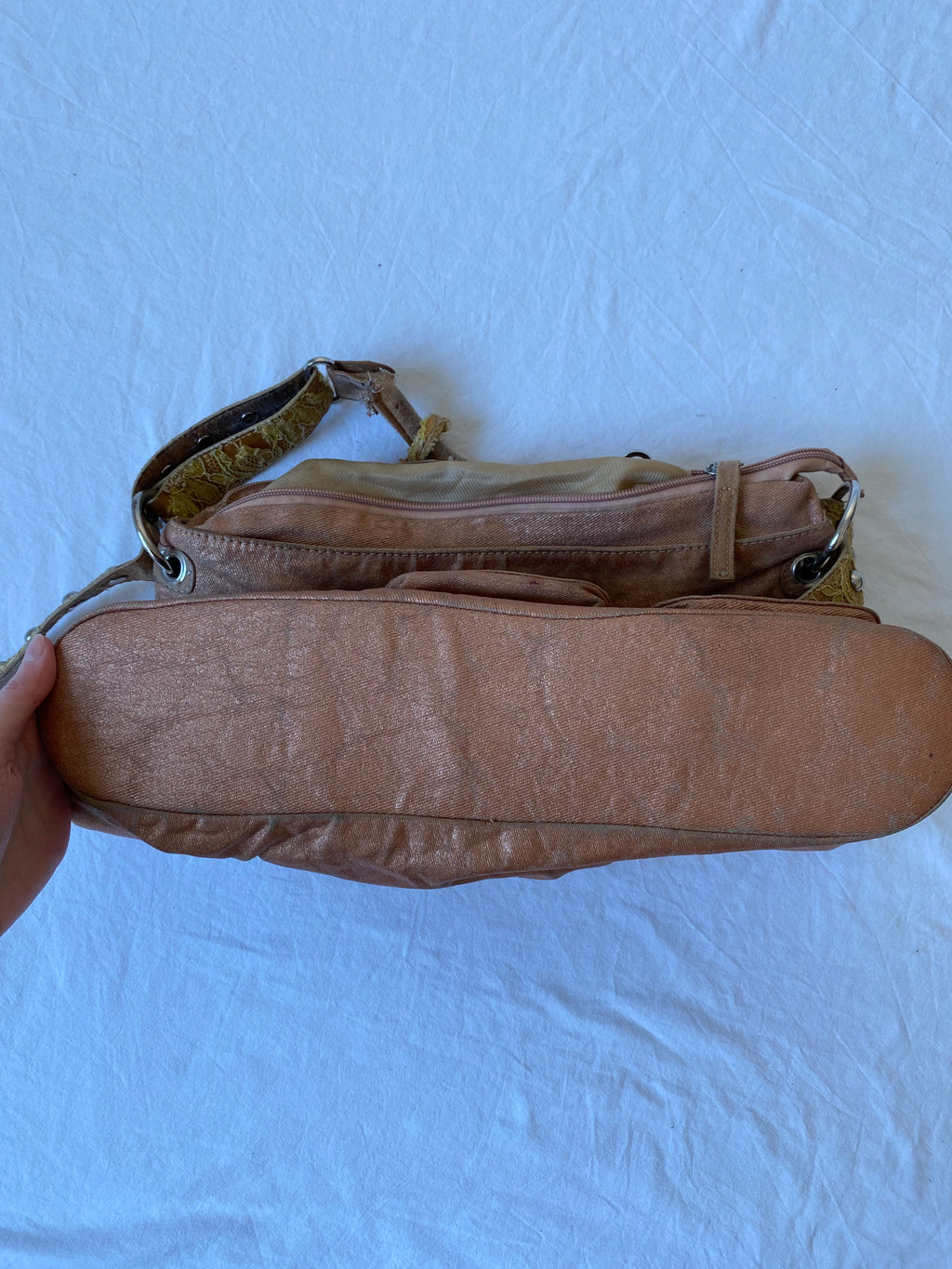 Vintage studded hobo shoulderbag spacey okay condition y2k drama queen
