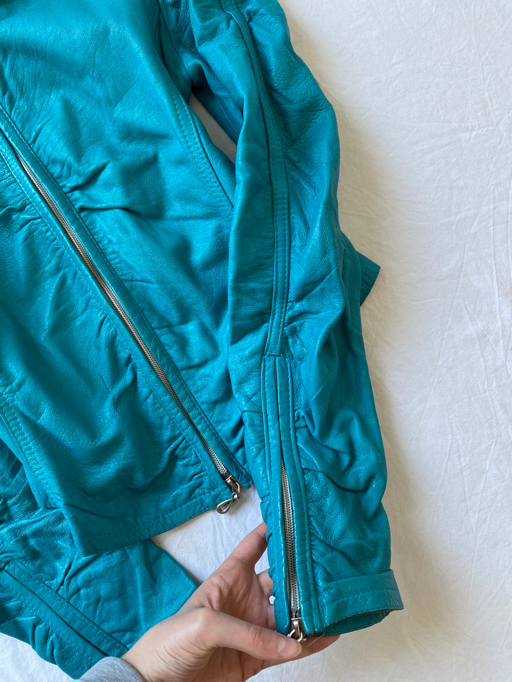 Vintage genuine leather turquoise short biker jacket