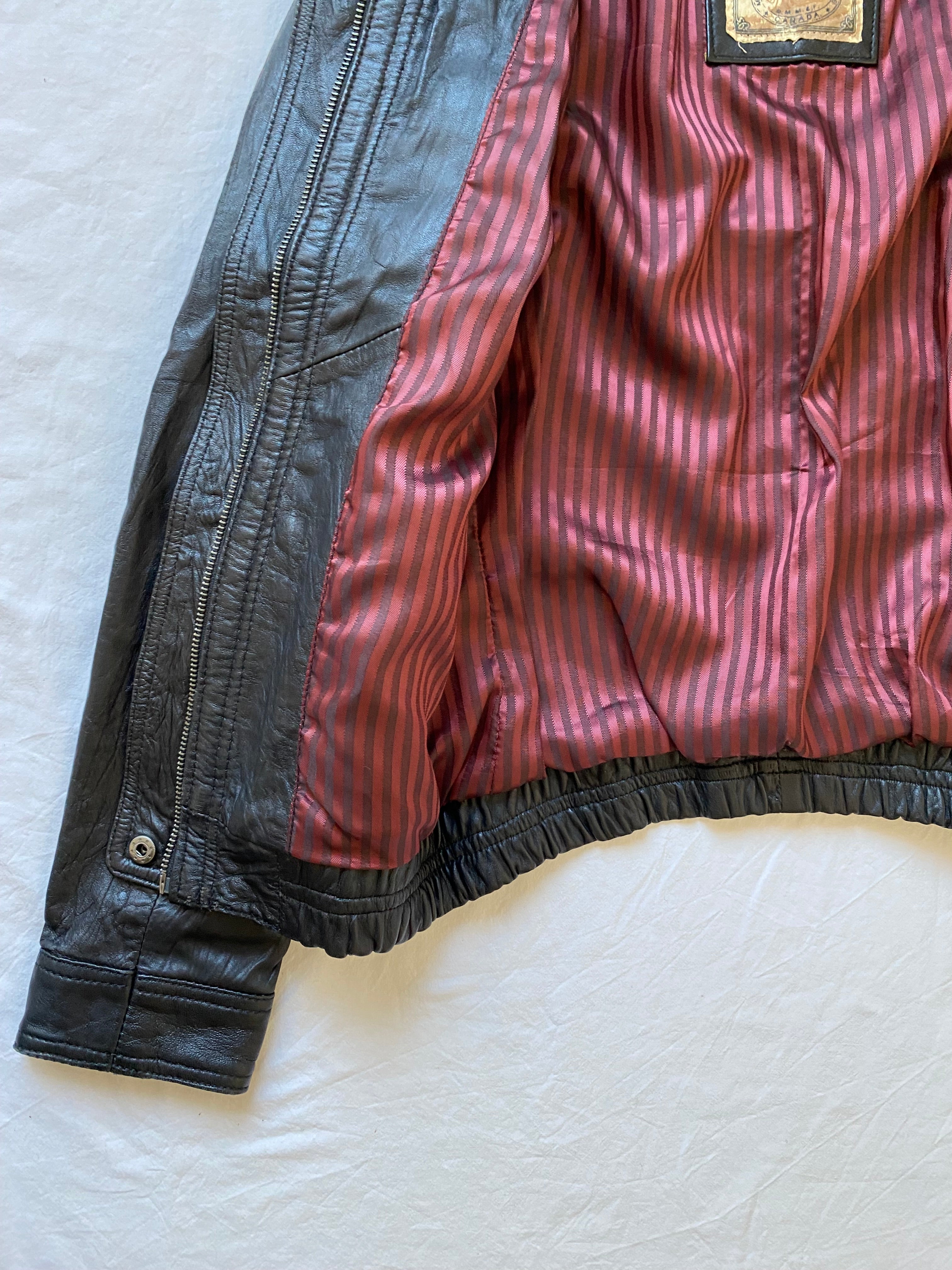 Vintage genuine leather Kaporal short bomber jacket high neck in between seasons