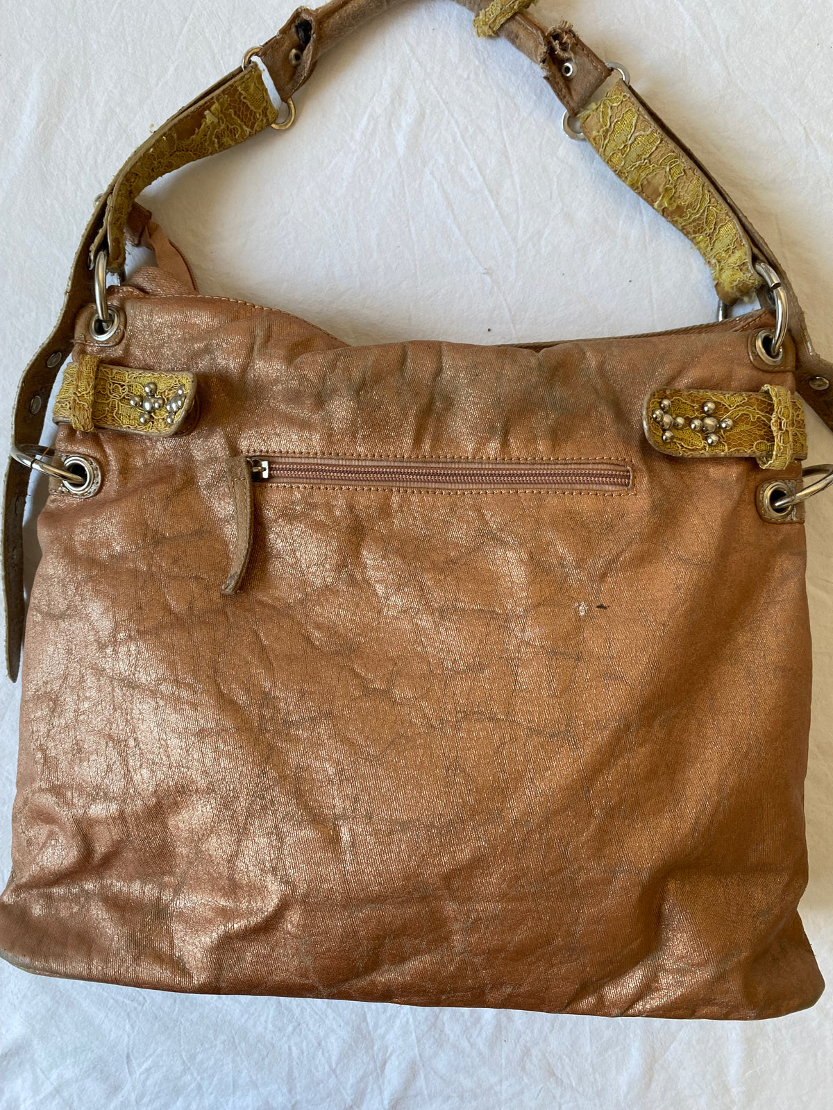 Vintage studded hobo shoulderbag spacey okay condition y2k drama queen