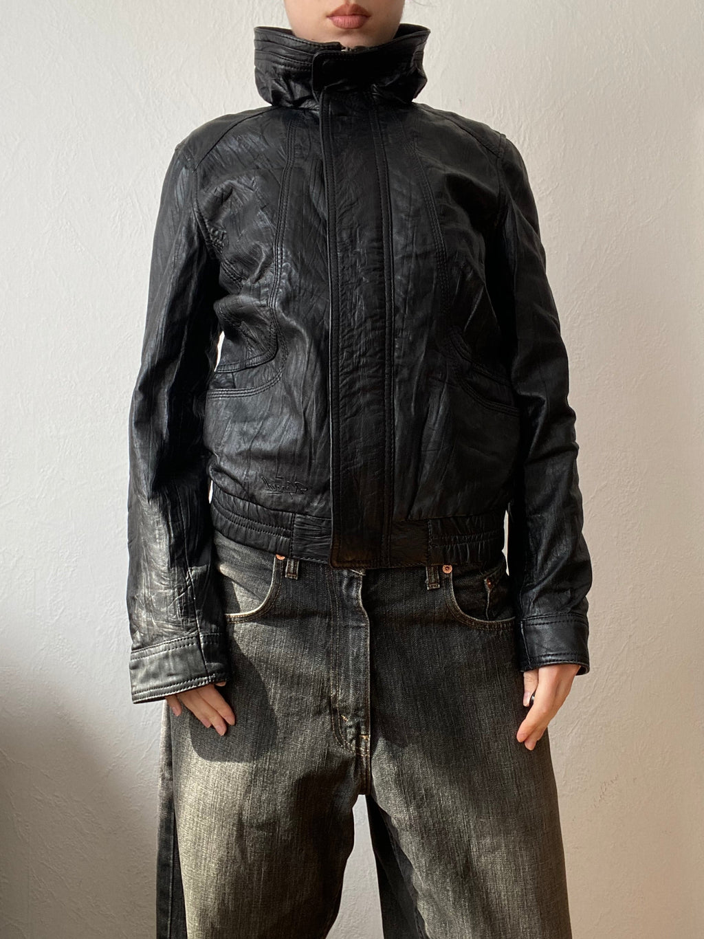 Vintage genuine leather Kaporal short bomber jacket high neck in between seasons